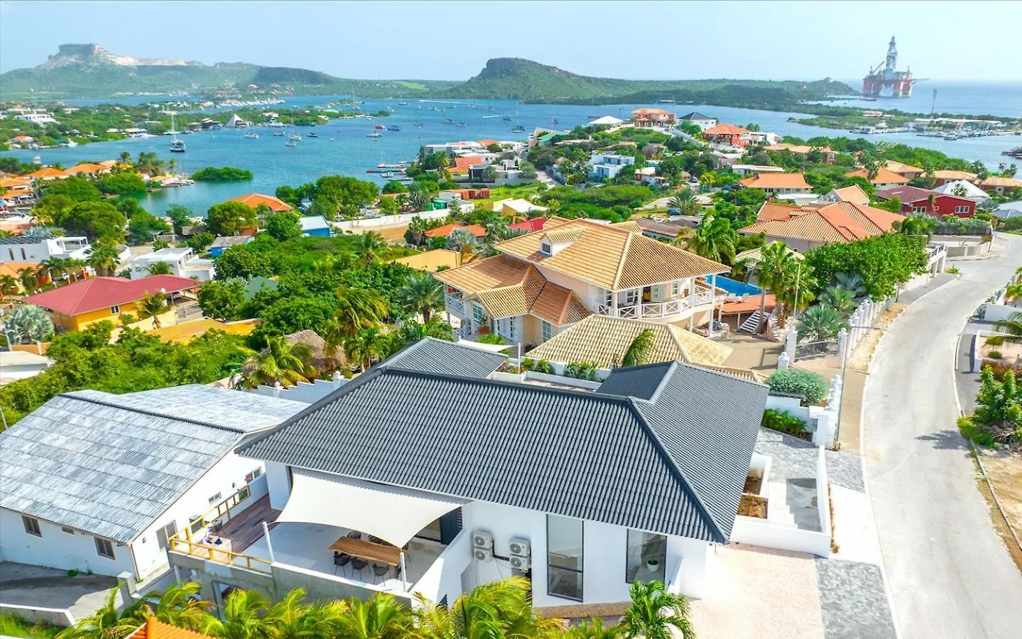 Villa Noma - Luxe Villa Met Uitzicht Spaanse Water Willemstad Curaçao